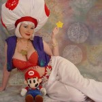 Toadstool cosplay girl Toadstool cosplay girl