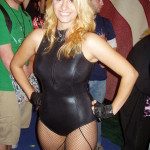 Black Canary Cosplay girl