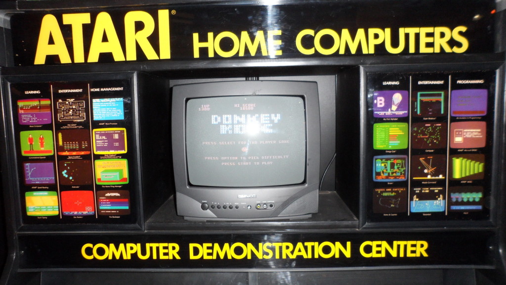 Atari Home Computers Classic Gaming Museum - E3 2011