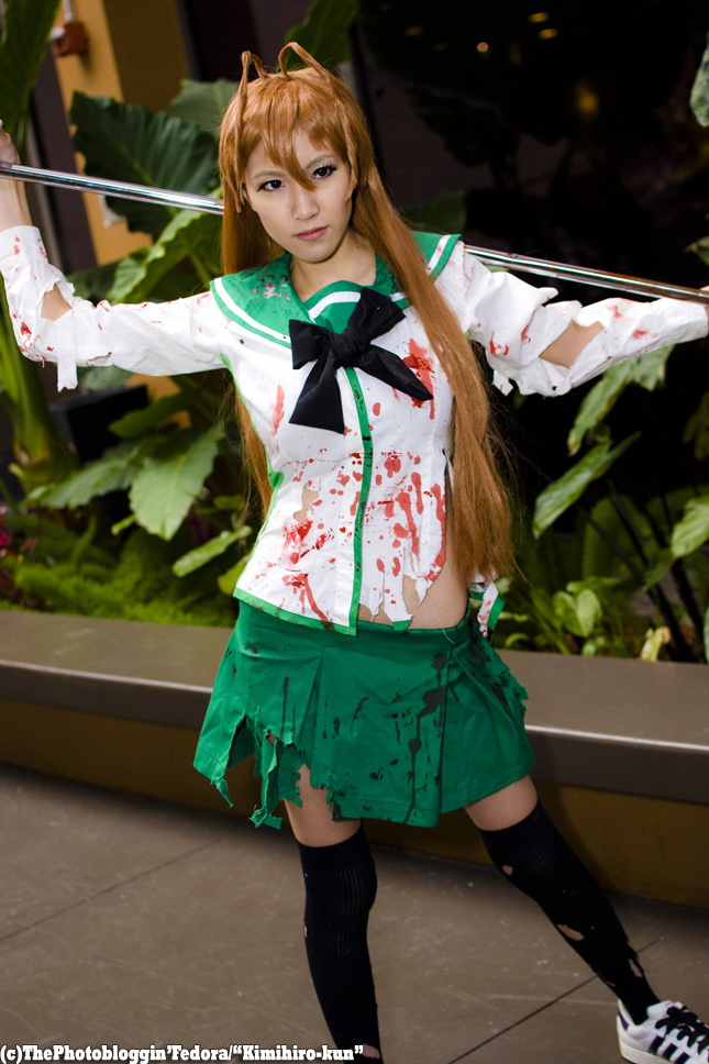 High-School-of-the-Dead-Cosplay-20