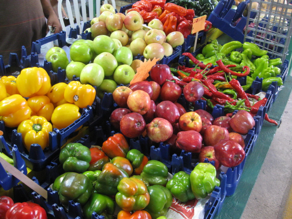 Fresh fruits and veggies Fresh fruits and veggies