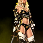 Lineage Cosplay